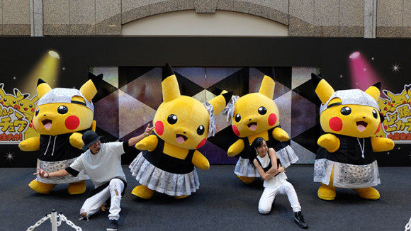 踊る?ピカチュウ大量発生チュウ!ピカチュウスーパーダンスユニットショー