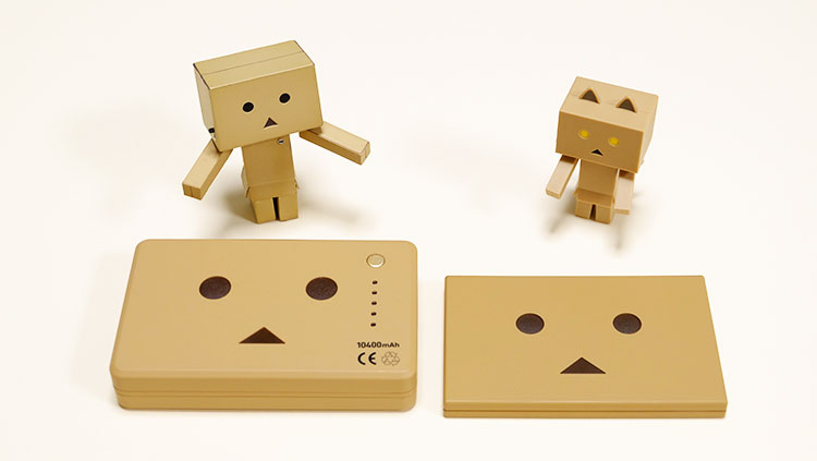 コンパクトで大容量のモバイルバッテリー!新旧ダンボーバッテリー比較