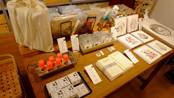 ほぼ日のTOBICHI(とびち)水縞「KOTOWAZA」展に行ってきた