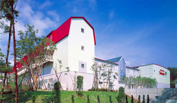 シャトレーゼ白州工場(山梨)