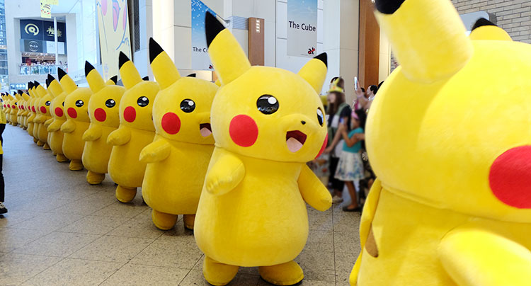クイーンズスクエア横浜「ピカチュウ大行進」