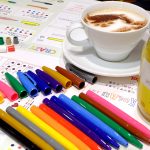 ぺんてるの落書きカフェ「GINZA RAKUGAKI Cafe」でワークショップ体験「CRAZY Sign Pen」